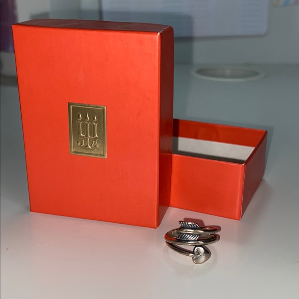 AUTHENTIC James Avery Heart and Arrow Ring- 6.5